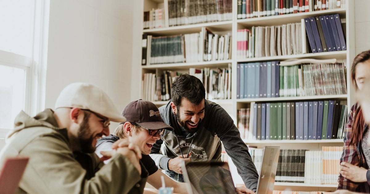 College students collaborating during an academic tutoring session